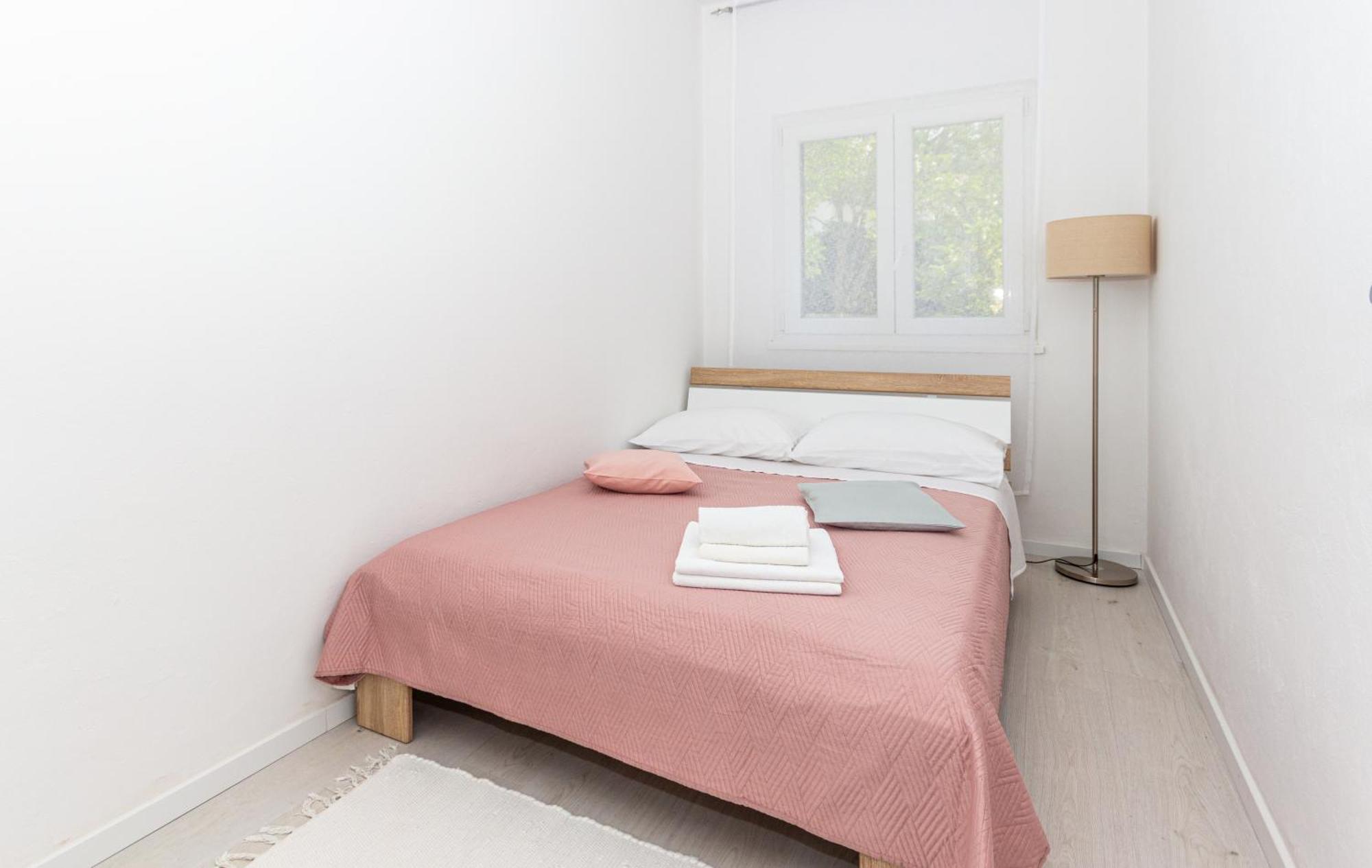 Apartments Luka Pag Town Kültér fotó