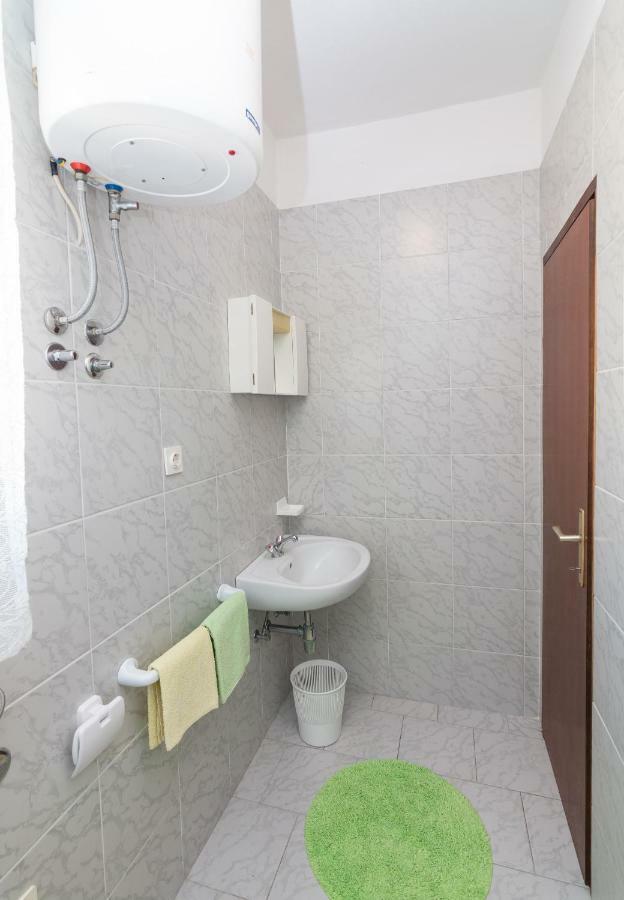 Apartments Luka Pag Town Kültér fotó
